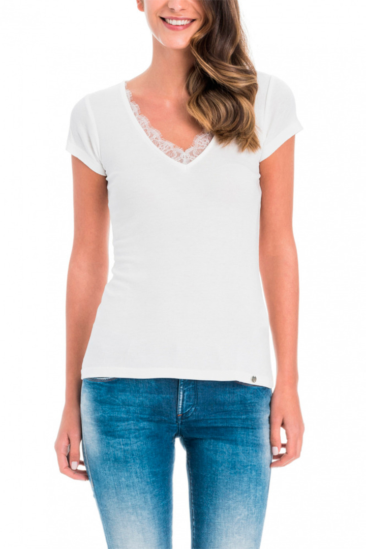 Camiseta blanca de El Corte Inglés
